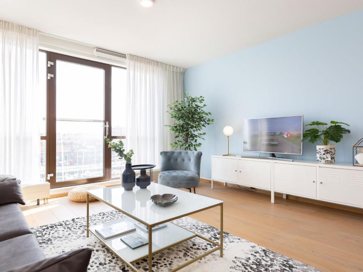 Restyled With Great View * Den Haag