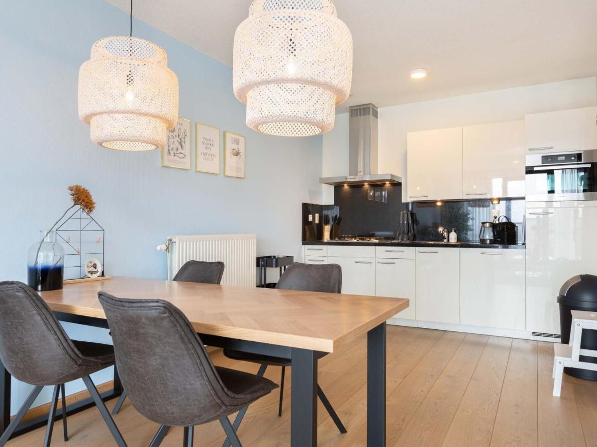 Apartment Restyled With Great View *
