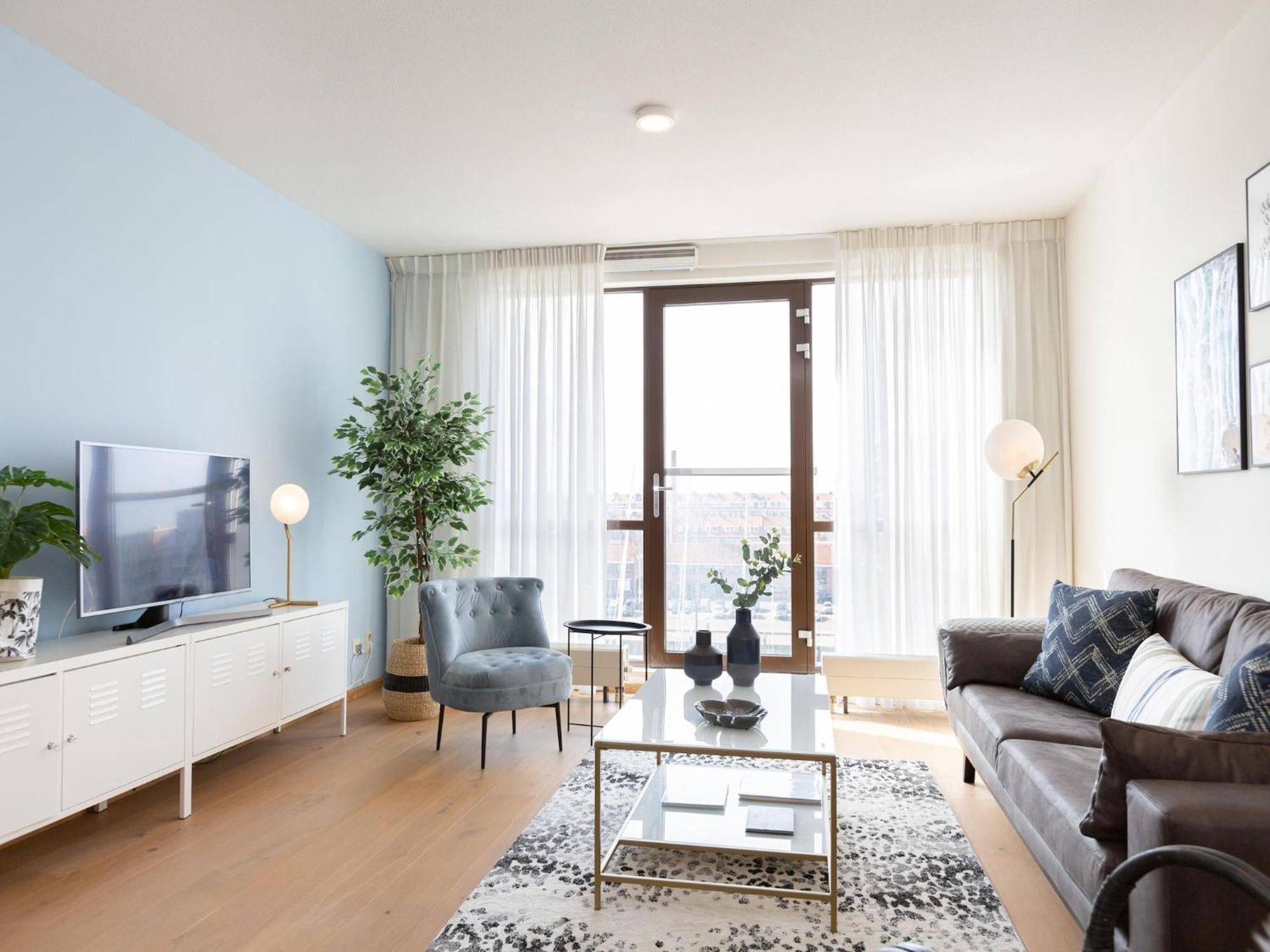 Restyled With Great View Apartment